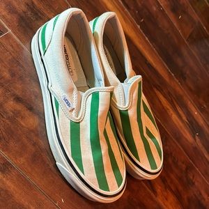 Green and white striped vans slips one “ultra Cush” men’s 8
